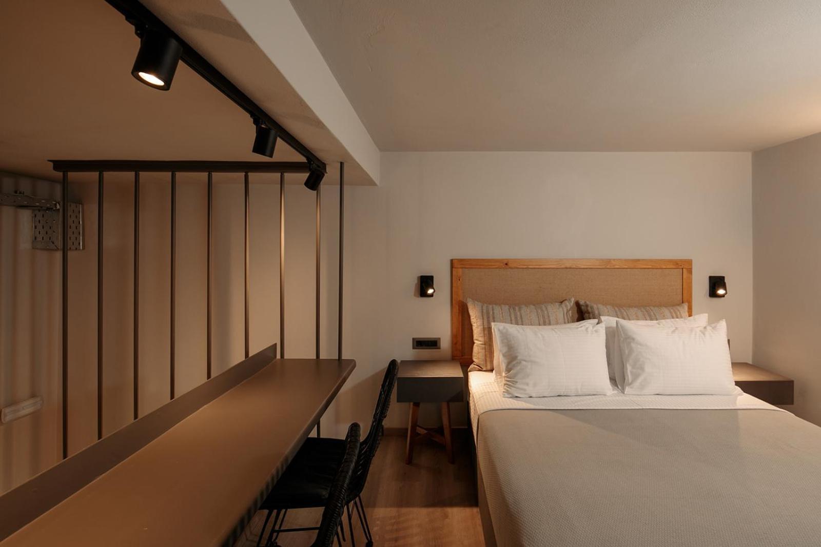 "Makava Suites" Your Luxe Urban Sanctuary Naxos City 外观 照片